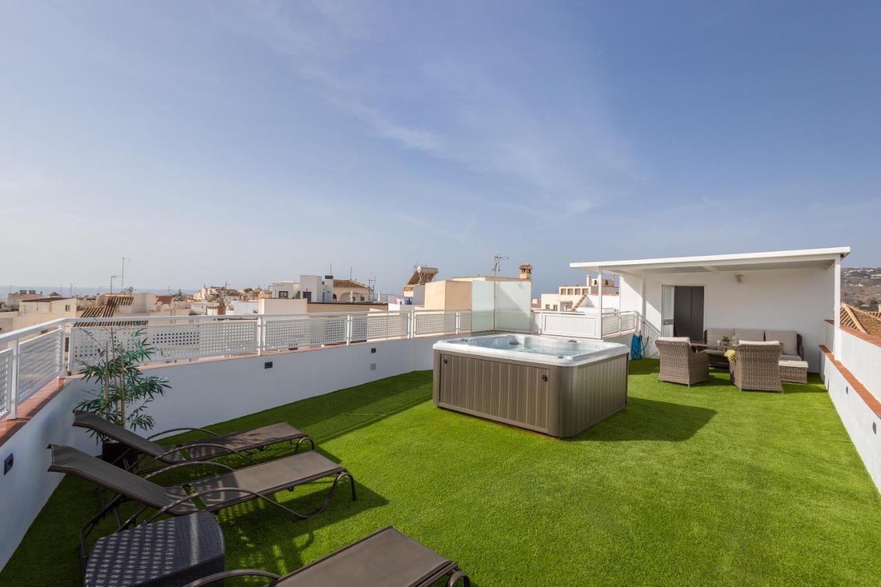 Terraza Mar Y Montana Apartment Nerja Bagian luar foto