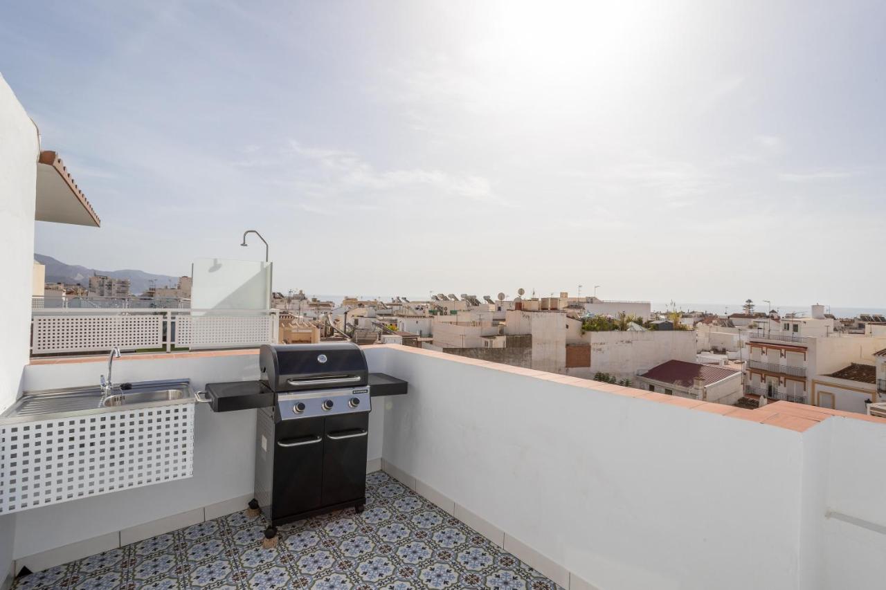 Terraza Mar Y Montana Apartment Nerja Bagian luar foto