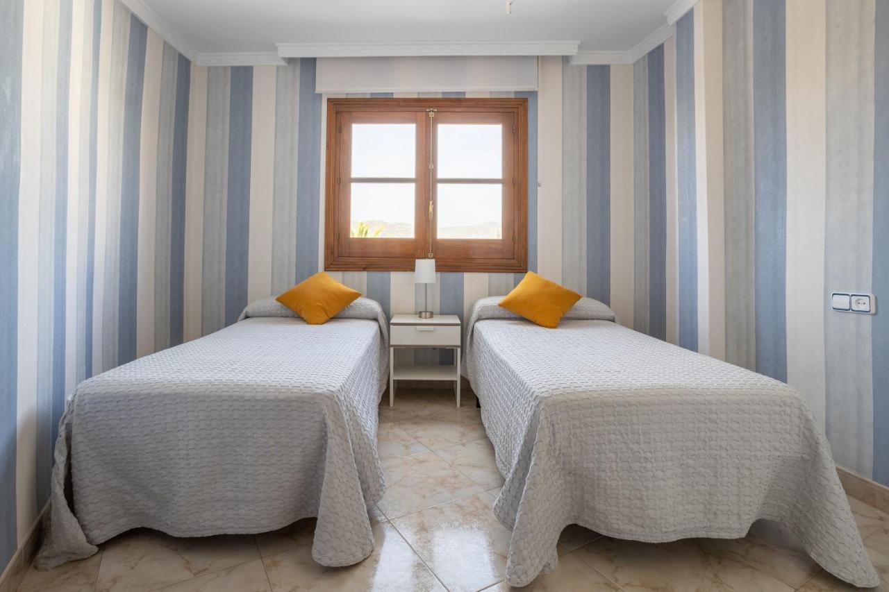 Terraza Mar Y Montana Apartment Nerja Bagian luar foto