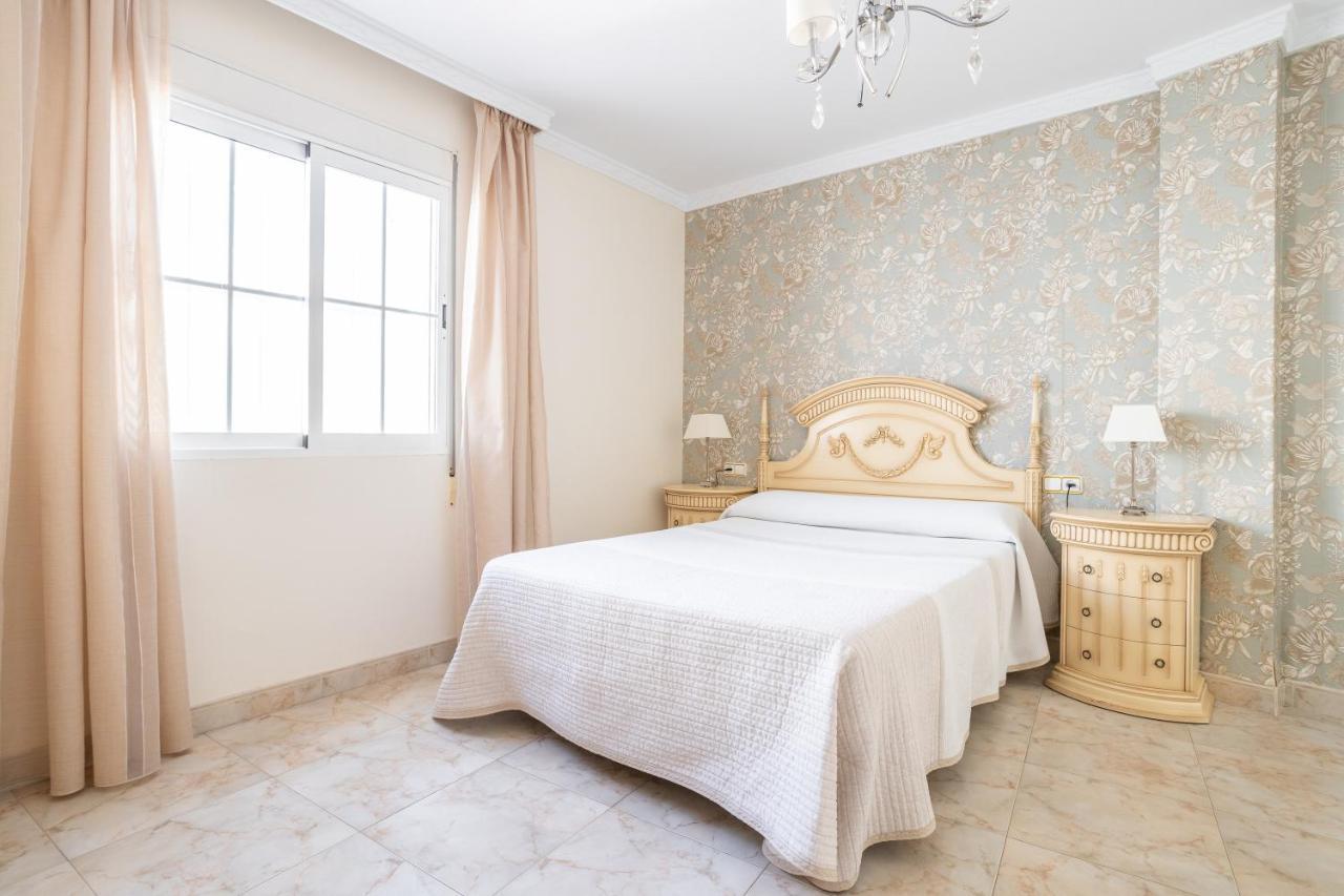 Terraza Mar Y Montana Apartment Nerja Bagian luar foto